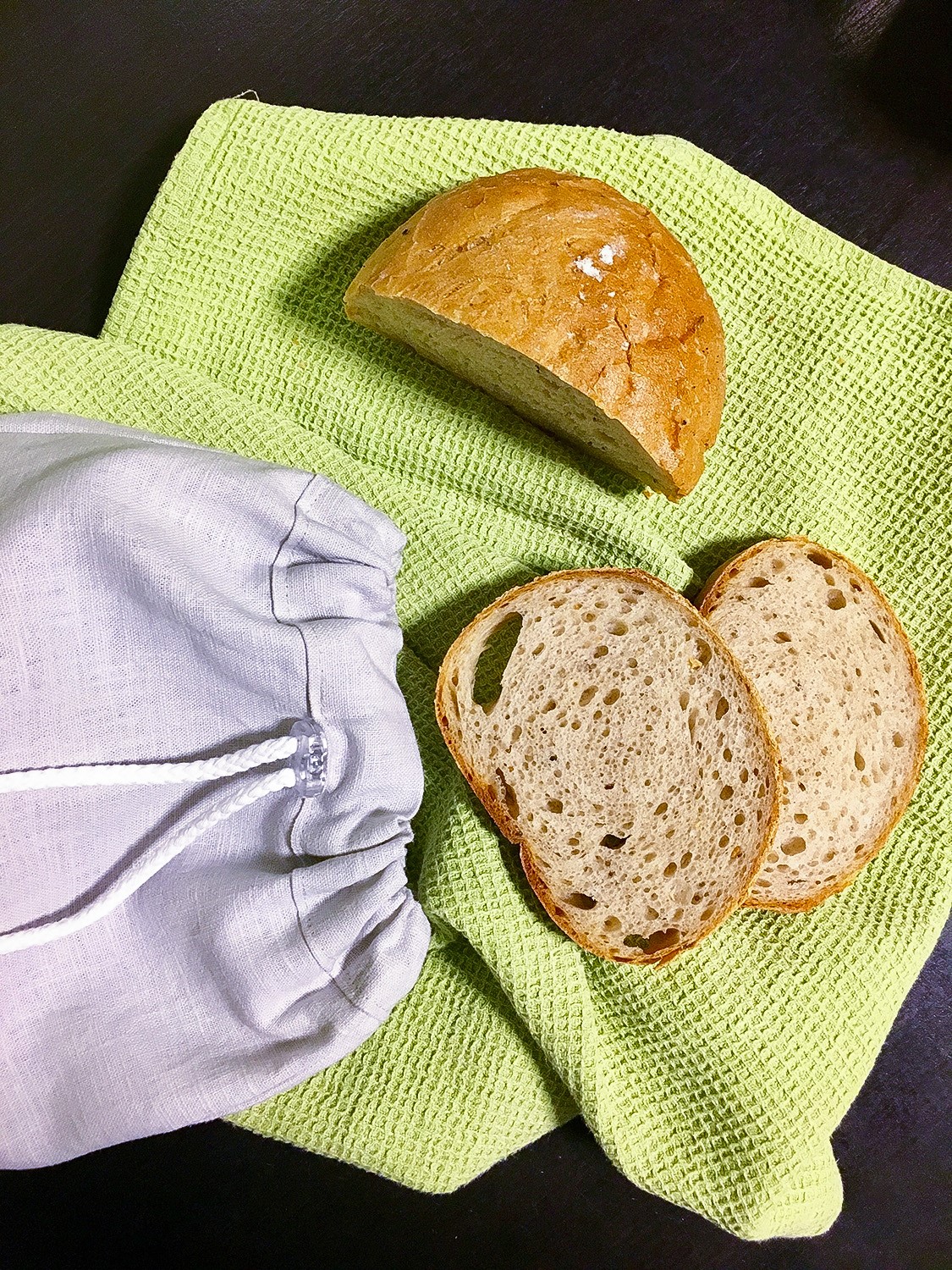 Ako ušiť - Ľanové vrecko na pečivo Ako ušiť - Ľanové vrecko na pečivo
