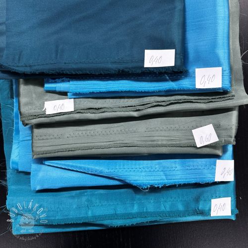 Balík látok satén 098