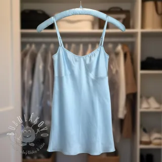 Satén light blue