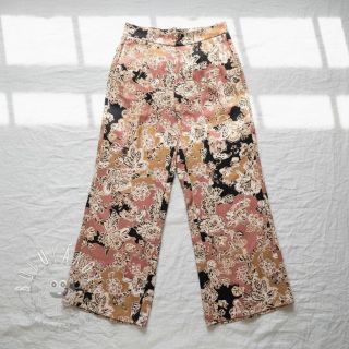 Viskóza SATIN Flowie Noe black digital print