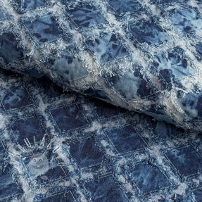 JEANS Distressed Denim