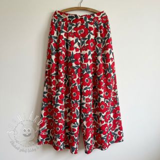 Bavlnená látka SATIN Flower Kala offwhite