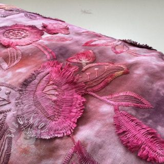 Bavlnená látka TIE DYE EMBROIDERY Flora design D