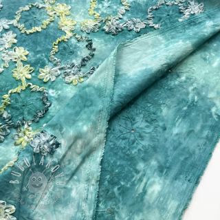 Bavlnená látka TIE DYE EMBROIDERY Eva tape design B