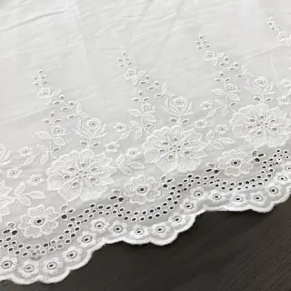 Bavlnená látka EMBROIDERY Leon border