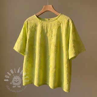 Bavlnená látka EMBROIDERY Catchy leaves lime