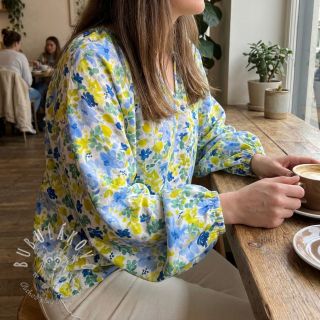 Viskóza STRETCH Flowers off white digital print