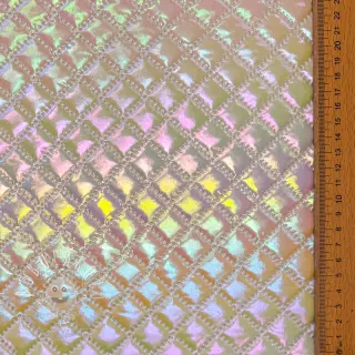 Prešívaná látka Fancy diamonds offwhite