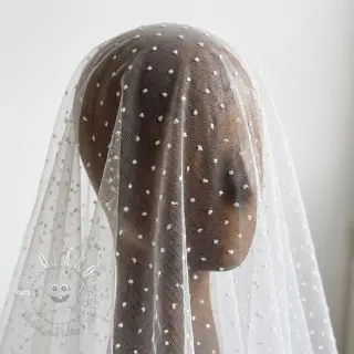 Tyl na TUTU DOTS white