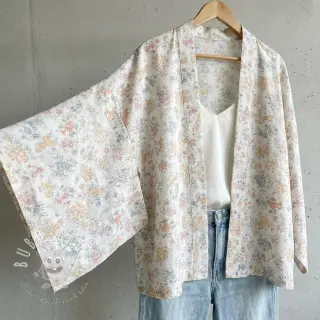Lyocell s ľanom a hodvábom Retro Flowers design E