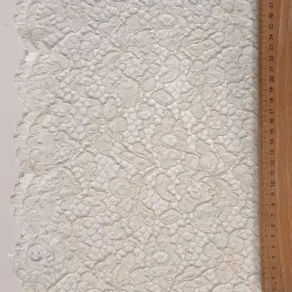 Čipka Scallop off white