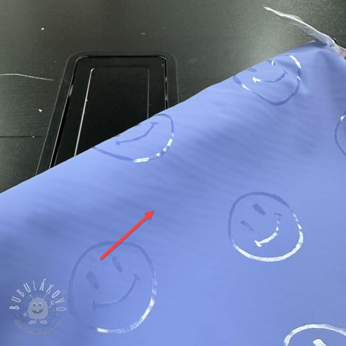 Látka na pršiplášť Happy faces purple II.trieda