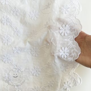Bavlnená látka VOILE Embroidery flowers white