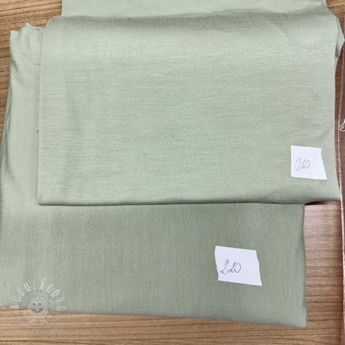 Balík látok úplet modal 502