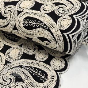 Bavlnená látka EMBROIDERY Anouk black