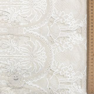 Bavlnená látka EMBROIDERY Blanchette design B