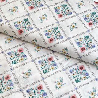 Bavlnená látka Flowers Tara off white design A digital print